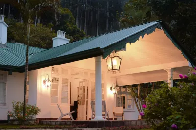 Andriyala Hôtels à : 