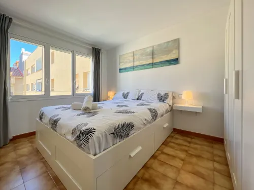 Apartment in Pineda de Mar by the Beach