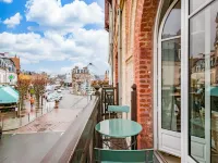 High-end 75m2 apartment - Place Morny - 2-Star