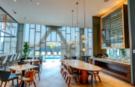 Courtyard Santiago Airport