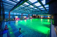 Business Hotel Conference Center & Spa - Pools