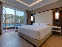 Courtyard Surat Hotels in Surat