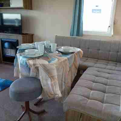 Beautiful van, beaches, accessible pet friendly Others