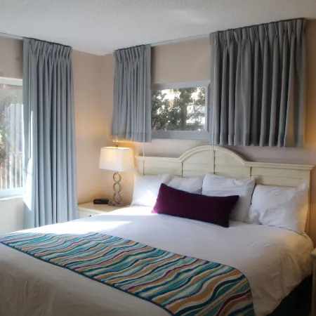 Canada House Pompano Beach