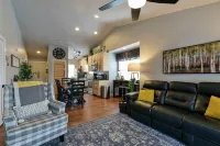 Gathering Place at the Nest - Open-Air Dining