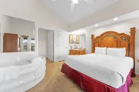Grand Crowne Resort - spa