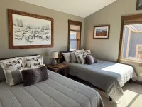 Charming Mountain House with Continental Divide Views & Hot Tub!