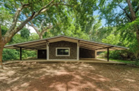 Hacienda la Pacífica Eco-Lodge โรงแรมใน