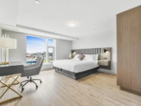 Skye Residences Hotels in Toronto