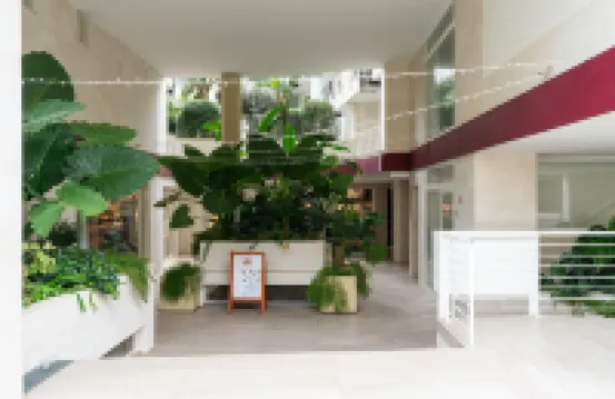 Frizzcaf Loft by Wonderful Italy