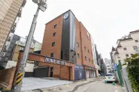 Brown Dot Hotel Suwon Jeongja Branch Hotels near Mansuk Park