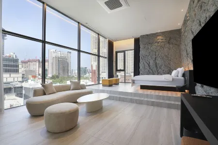 Daegu Dongseongro Hotel AU (AU)