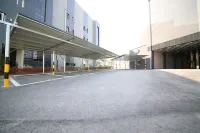 City Hotel - Parking