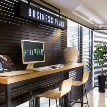 Pino Hotel Отели рядом с достопримечательностью «Парк Сэсум»