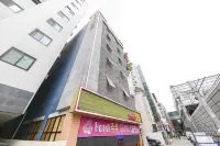 Bucheon Jyujyu - ที่มีที่จอดรถ