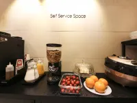 Almond Hotel Gupo Station Hotels near Gupo Station