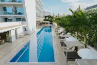 Seasons Hotel (Adults Only)