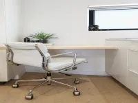 Modern 2-Bed Ivanhoe unit with Parking Hoteles en Ivanhoe