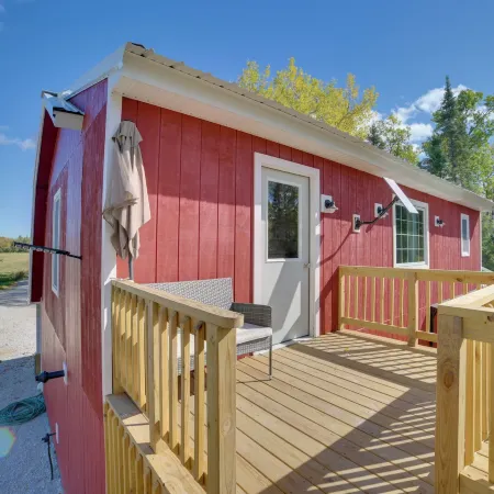 Pet Friendly Chub Creek Cabin: Hunt, Hike & Fish!