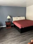 The Executive Inn - Motels