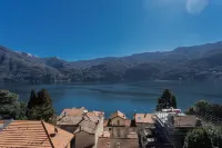 Lovely Apartment Overlooking Lake by RentAllComo - Wifi