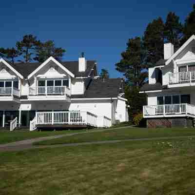 Little River Inn Hotel Exterior