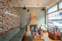 The Washington Cottage 6ppl Hotels in Harrison