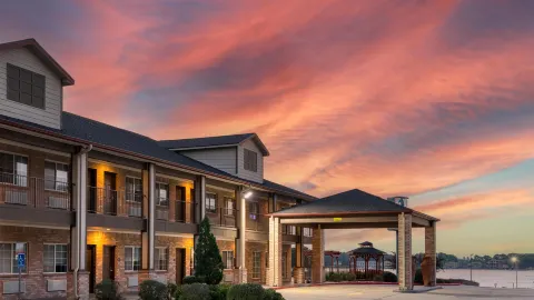 Best Western Lake Conroe Inn in Conroe