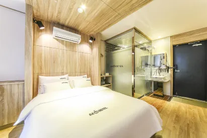 64 Inn Hotel