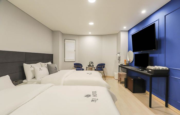 Gimpo Queen Hotel