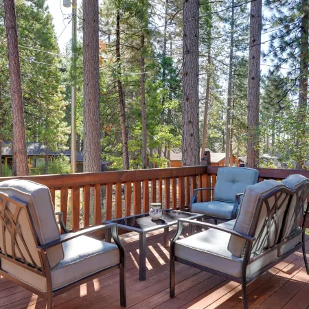 Near Hikes: Arnold Cabin w/ EV Charger & Fire Pit