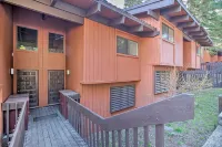 Walk to Canyon Lodge! Resort-Style Condo w/ Pool - Kylpylä