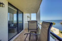Cozy Condo w/ Gulf View, Bird Watching - Wifi