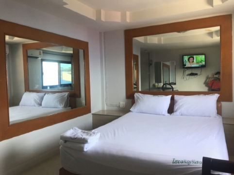 ใสเจริญรีสอร์ท