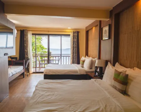 アルタマレ ダイブ アンド レジャー リゾート アニラオ バタンガスのホテル