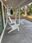 Modern 4-Bedroom Home Charming Ocala w/ Self Checkin, WiFi, AC, & Spacious Yard
