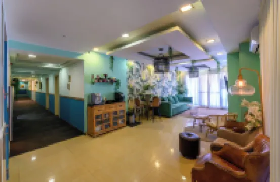 Marina Beach Hotel โรงแรมใน