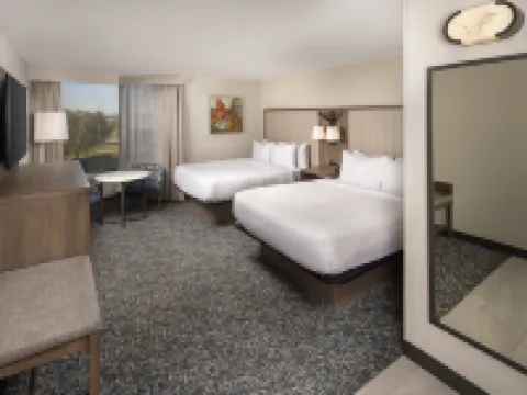DoubleTree by Hilton Hotel Murfreesboro Hotels near Adams Tennis Complex