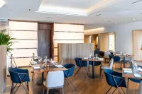 Lasala Plaza Hotel - Breakfast