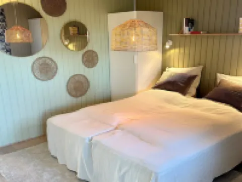 "Sighbiorn" - 150m to the Fjord