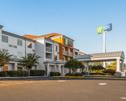 提夫頓智選假日酒店 蒂夫特縣酒店