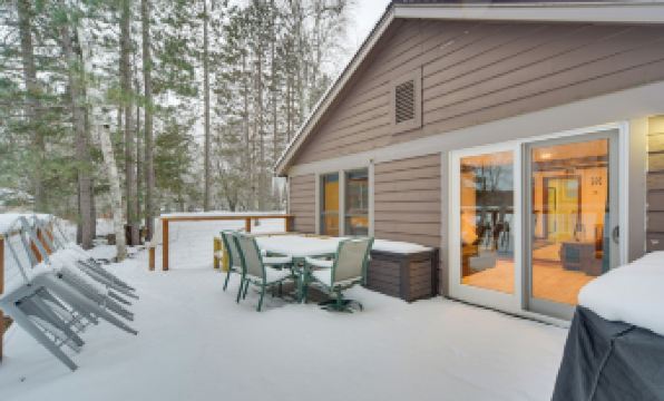 Waterfront Duluth Cabin w/ Deck & River View!