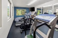 Quality Inn - Gym