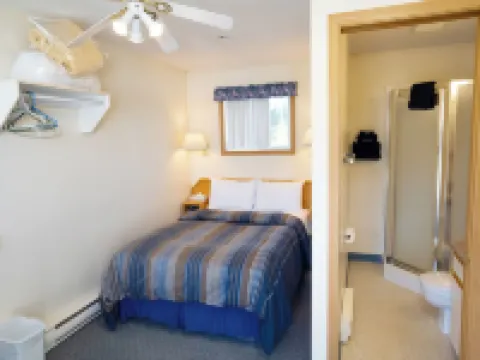 Blue River Motel Hotels in Blue River