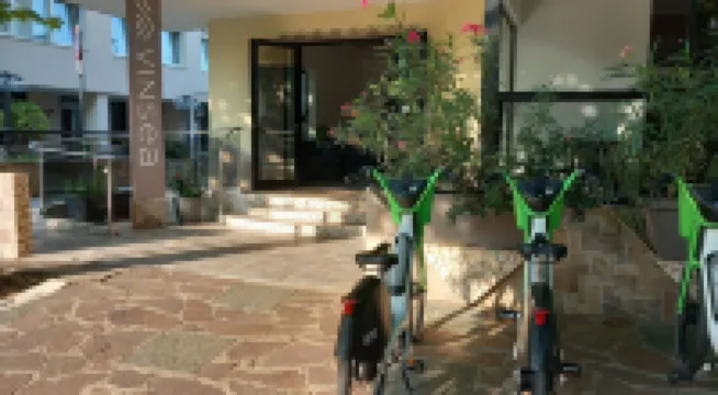 Vinsea Hotel