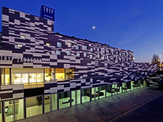 HOTEL ZENTRAL AVE ZARAGOZA