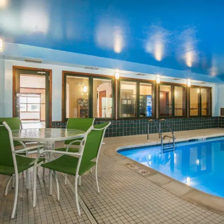 Econo Lodge Glens Falls - Lake George