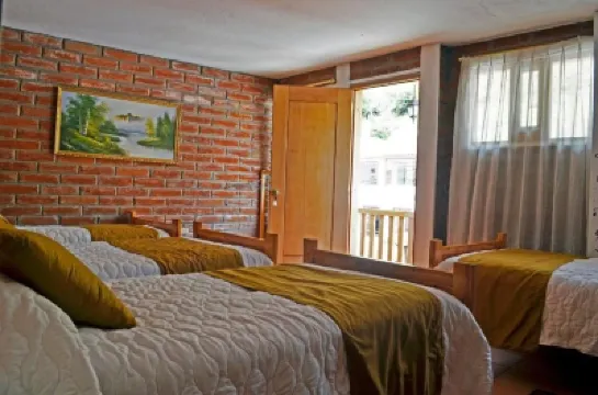 Lagoon Hotel โรงแรมใน