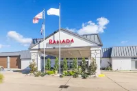 Ramada by Wyndham Houma Hotels in 