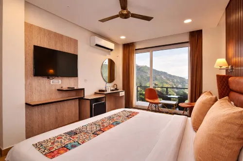 AH Grand Villa - 3-Star
